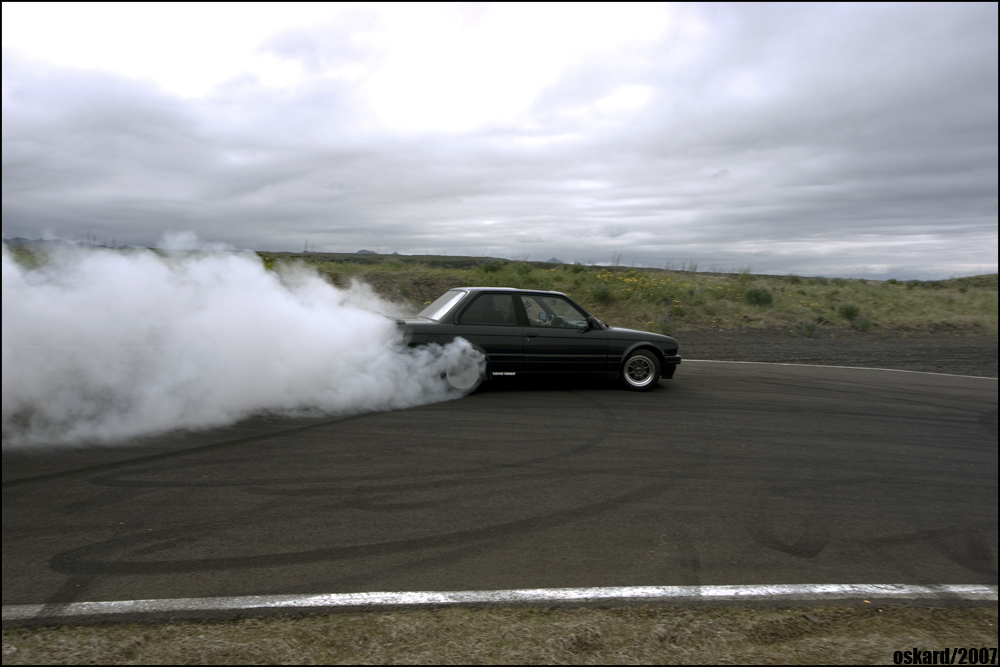 YouTube BMW E30 Drift Here In Iceland we have only one track 