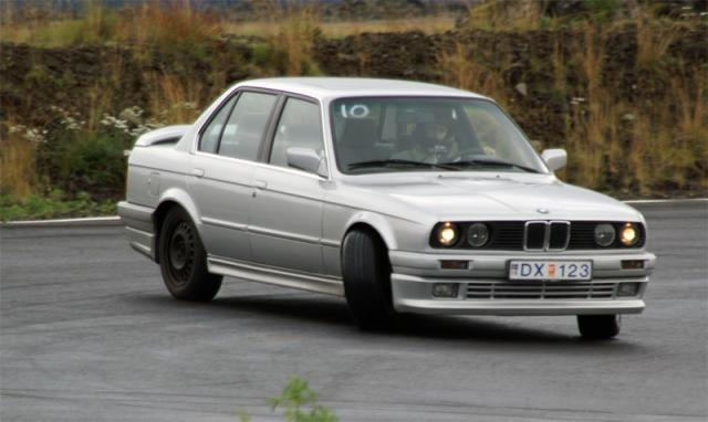 BMW E30 325 Hartge2