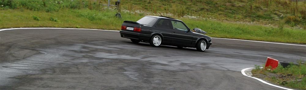 BMW E30 325 Andrew4