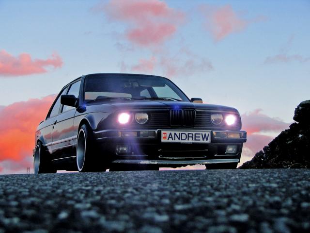 BMW E30 325i 024