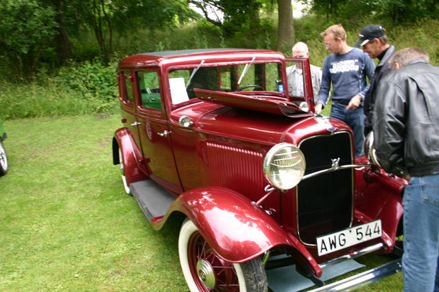 30's V8 Ford