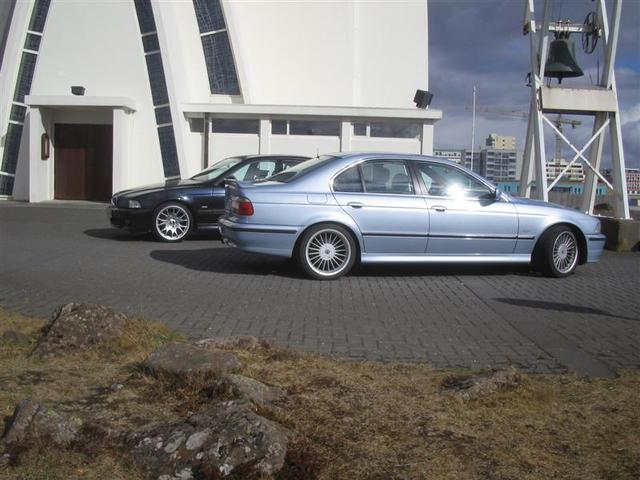 Alpina vs M5 011 (Medium)