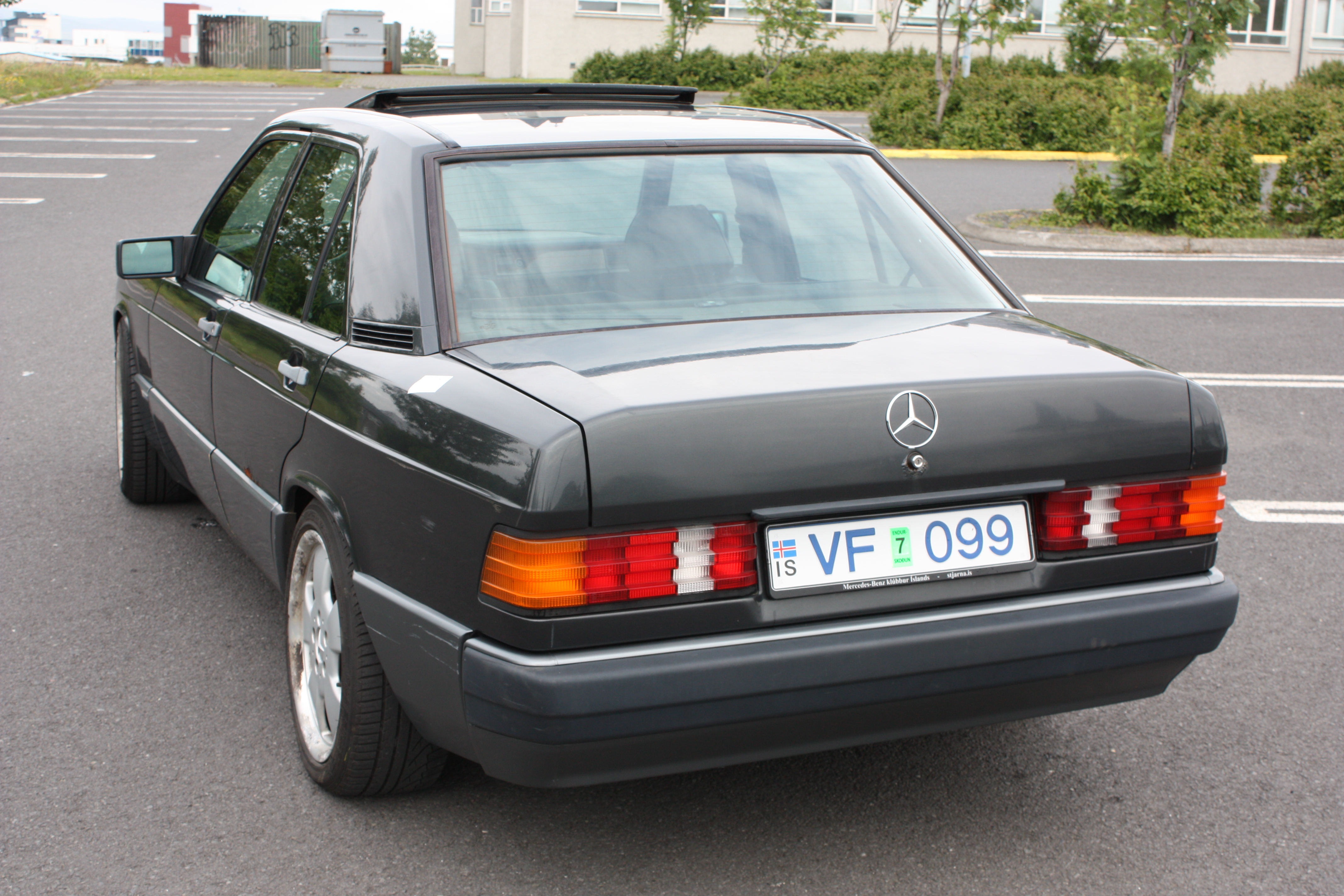 Benz 190e 022